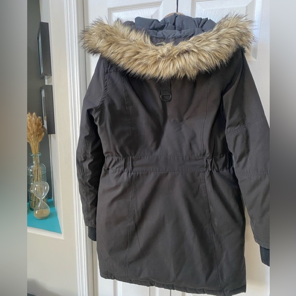 SOLD! Aritzia TNA Bancroft Parka, L (Fits M/L) - Picture 6 of 10